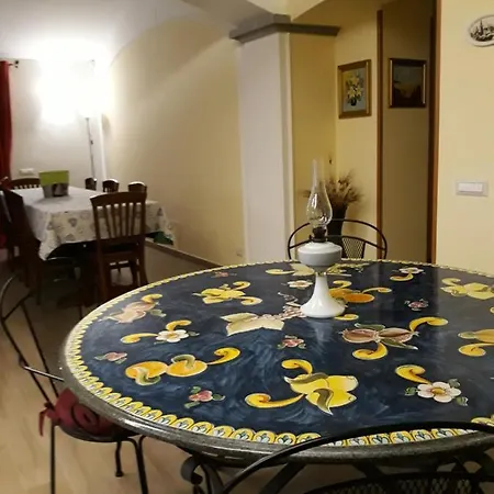 Bed & Breakfast La Camelia Velletri