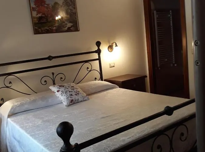 Bed and Breakfast La Camelia Velletri